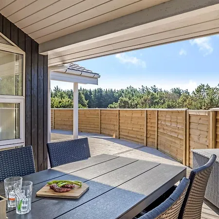 Isbiorn - 800m From The Sea By Interhome Løkken